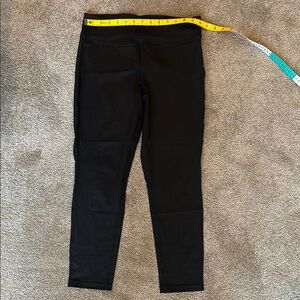 Women’s Calvin Klein performance Black Leggings. Size medium
